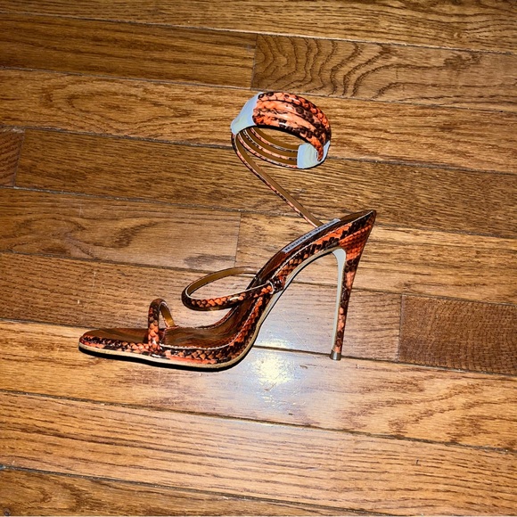 Steve Madden Orange Snake Print Exotica Ankle Wrap Sandals Women’s Size 8.5 - Picture 6 of 10